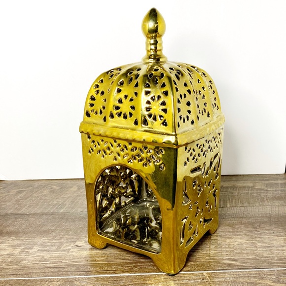 Other - A&B Home Ceramic Cathay Candle Lantern, Gold